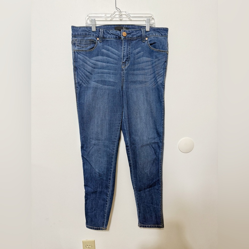 1822 Denim Women's Skinny Jeans in Deep Blue